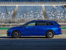 VW Golf R Variant