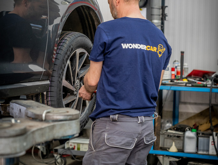 Wondercar MIG Motors carrosserie herstellingen